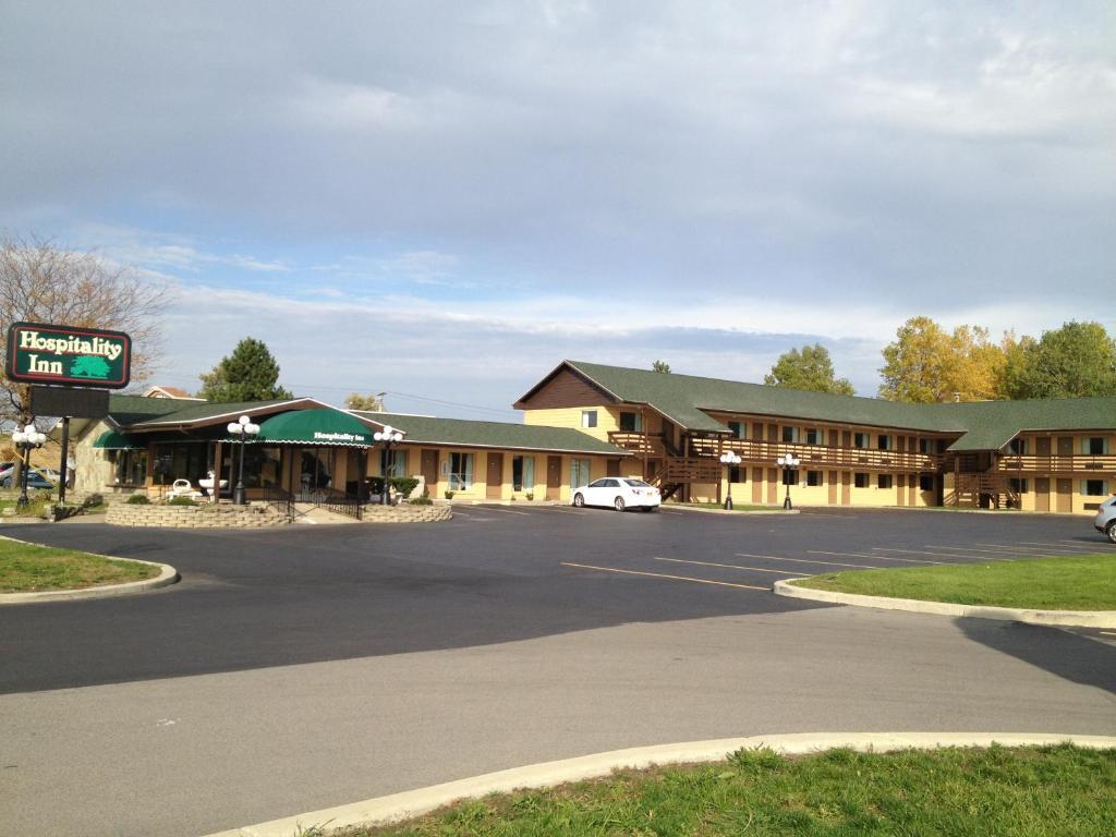 Hospitality Inn Bowmansville Exteriör bild